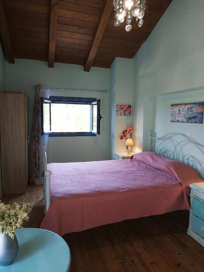 Maria Guesthouse Aliveri Eksteriør bilde