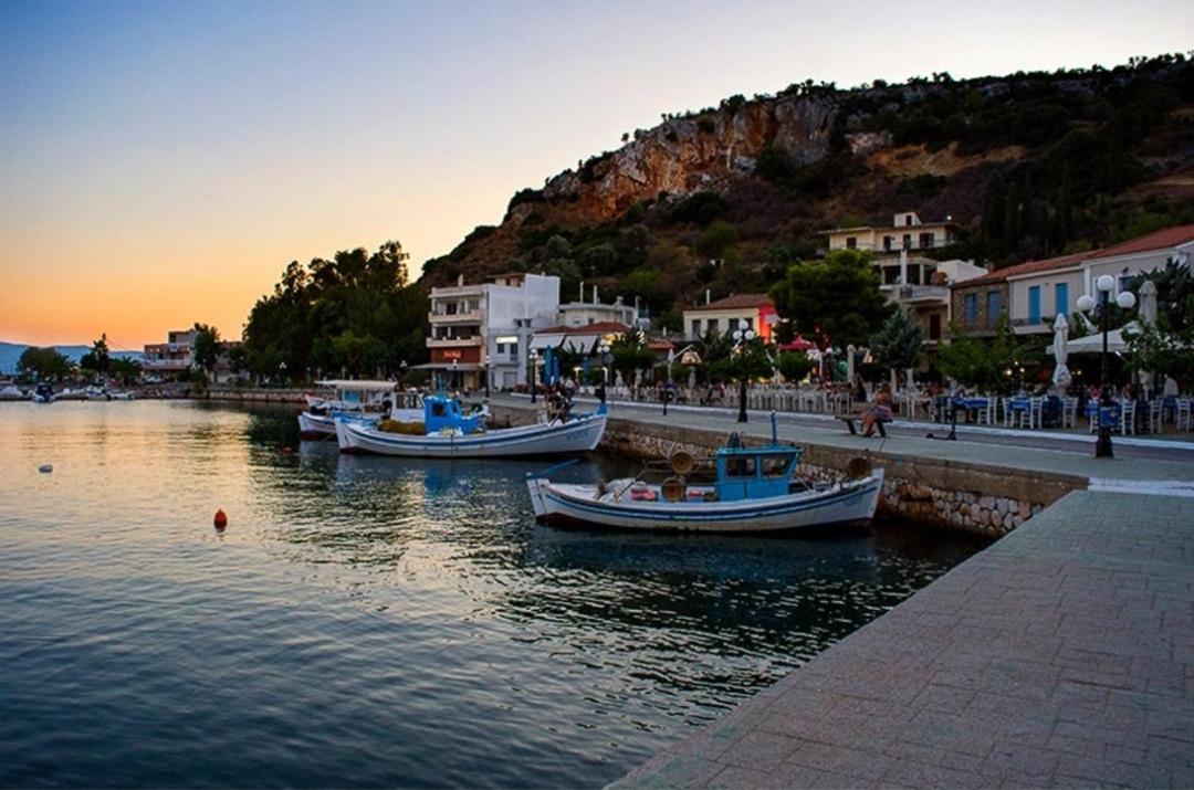 Maria Guesthouse Aliveri Rom bilde
