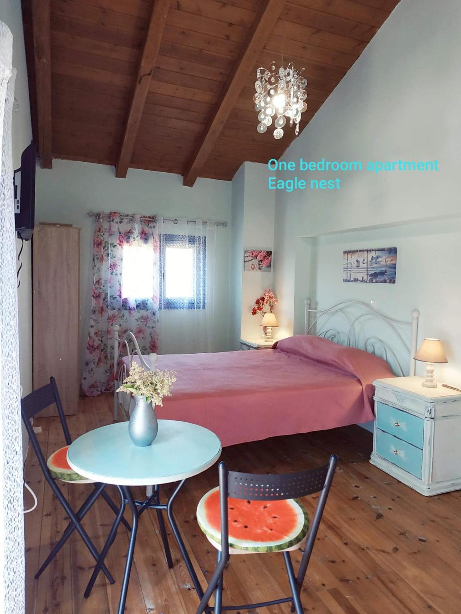 Maria Guesthouse Aliveri Eksteriør bilde
