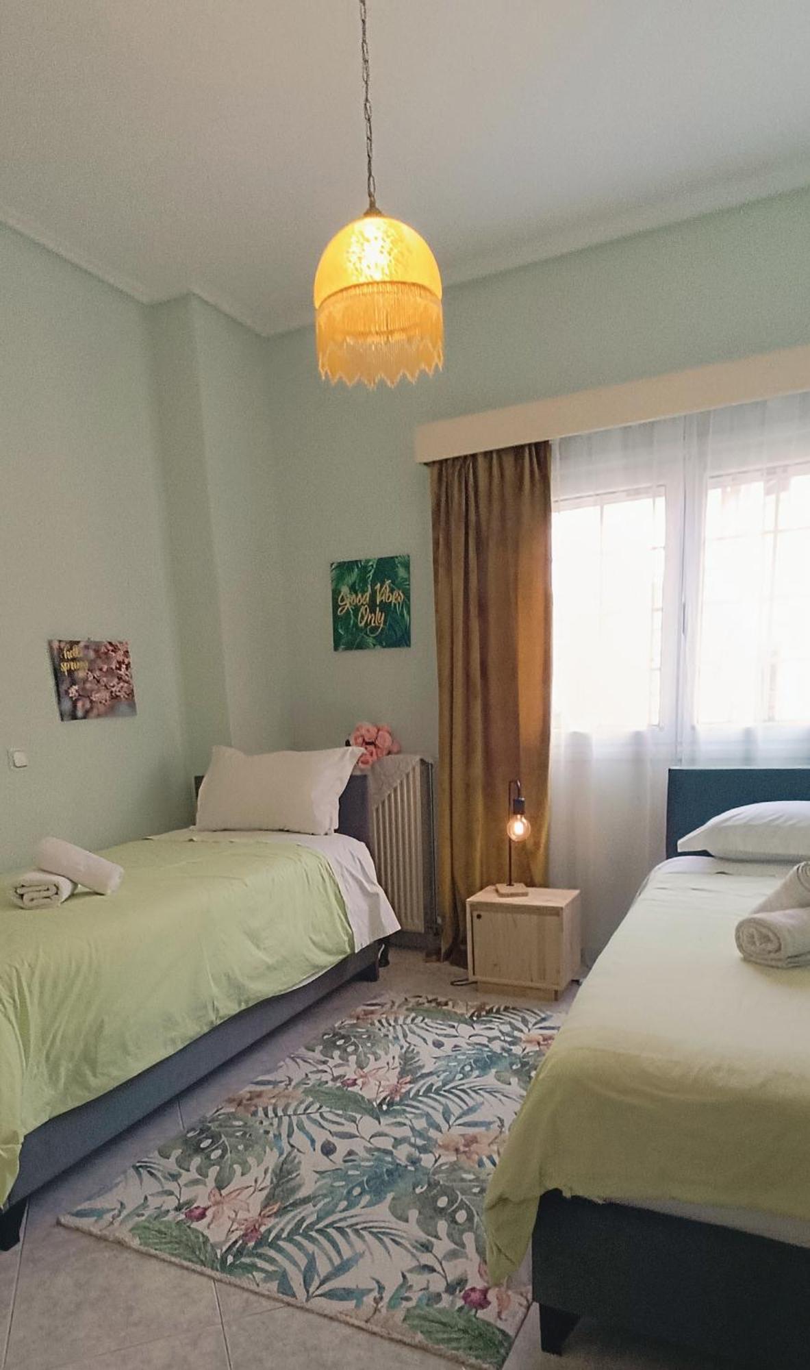 Maria Guesthouse Aliveri Rom bilde